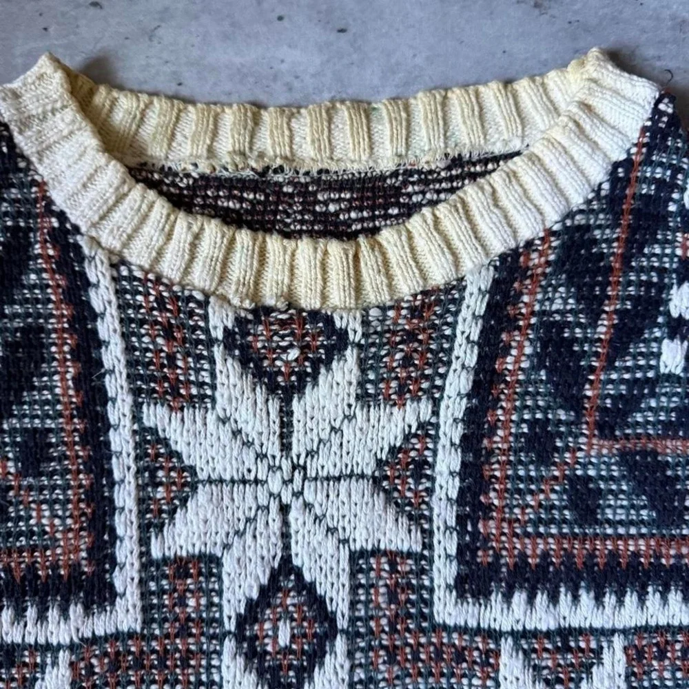 Vintage 90s knit geometric pattern  sweater